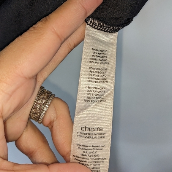 CHICO'S 3/4 Sleeve Leopard Print Top - Picture 2 of 8